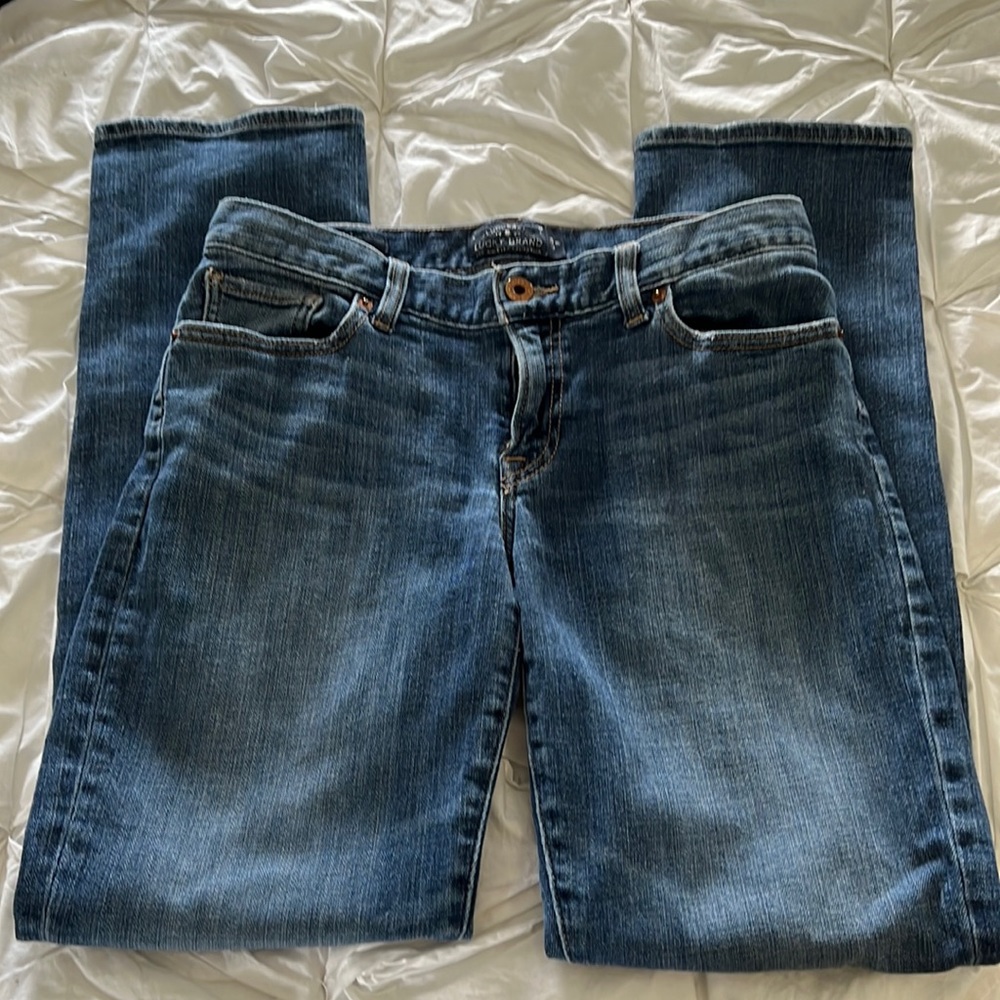 Lucky brand women’s jeans size 2 backslash 26R in sienna tomboy.